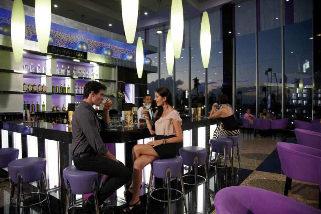 Riu Palace Peninsula Lobby bar